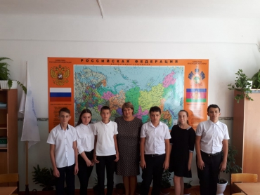 Поздравляем команду "Волна" и учителя географии Сидорову Наталью Александровну!